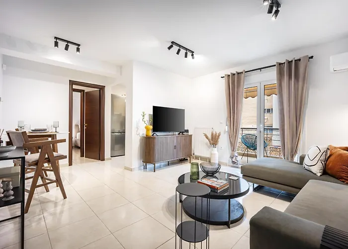 Elegant 2Bd Apartment Near Acropolis By Ilsofoir Collection