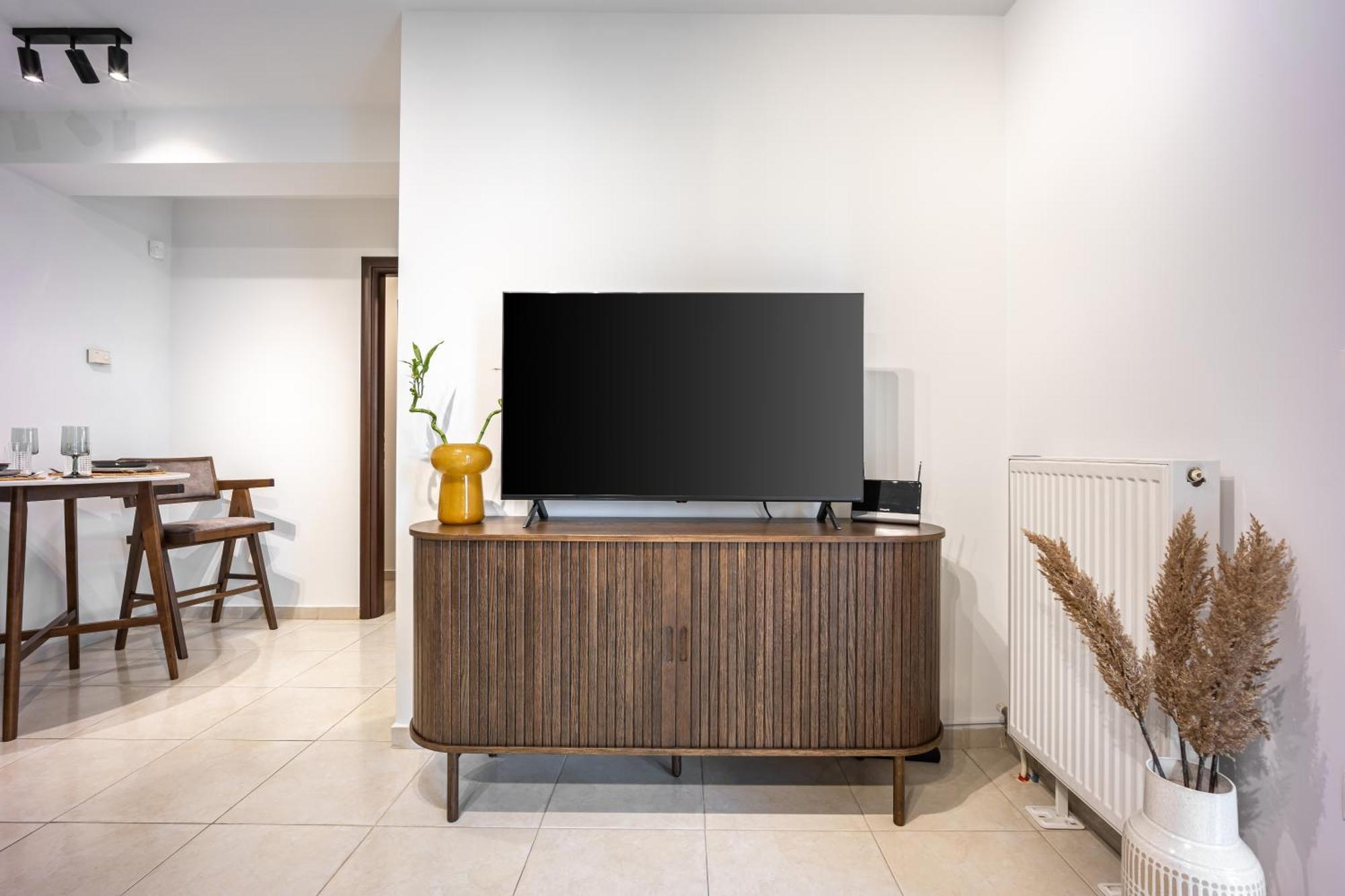 Elegant 2bd Near Acropolis By Ilsofoir Collection *